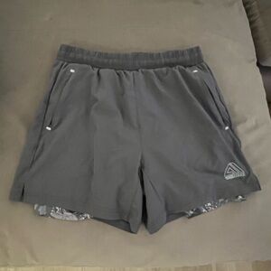 AeroMYMNY Gray Athletic Men's Shorts, Camo liner